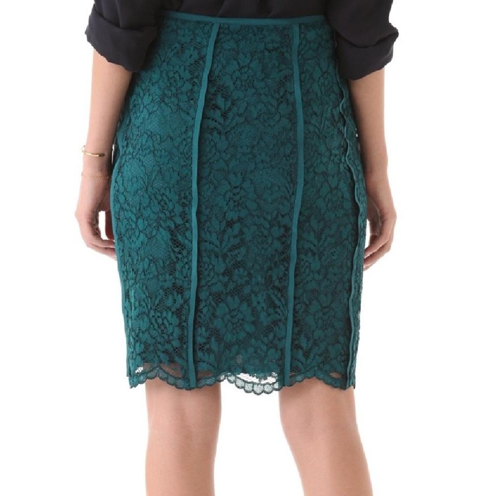 Tory Burch blue Lace Everett Skirt Sz 6 - Picture 2 of 5